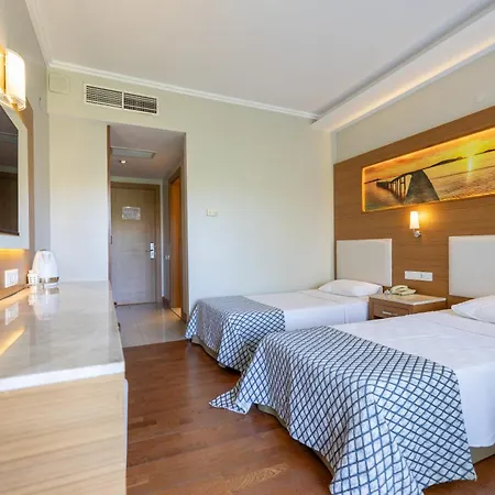 호텔 Halic Park 5*
